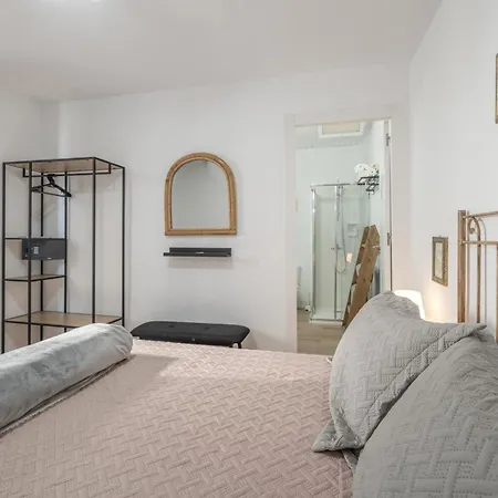 בית נופש Gar House *