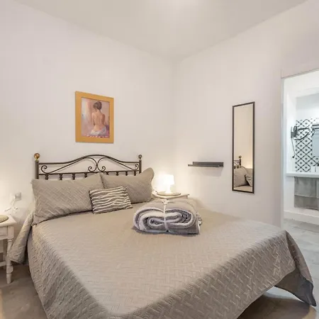 Nyaraló Gar House *