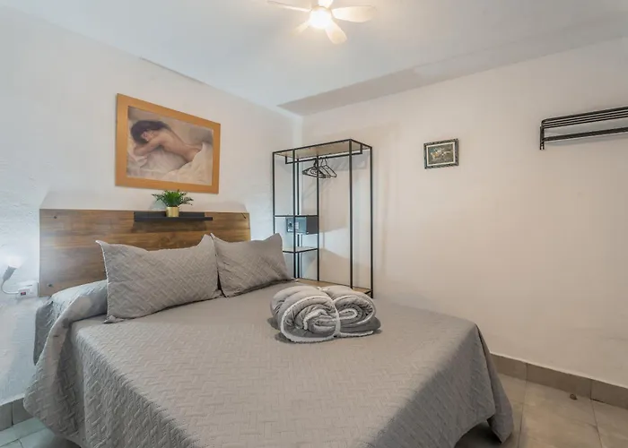 Hébergement de vacances Gar House *