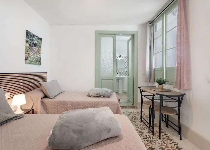 Hébergement de vacances Gar House *